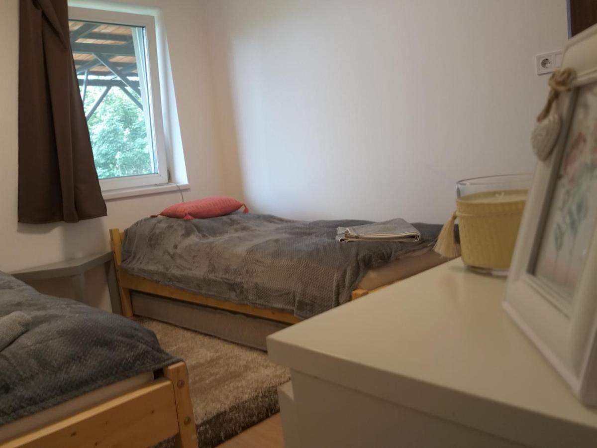 Toelgyerdo Apartman Kismaros Exterior foto